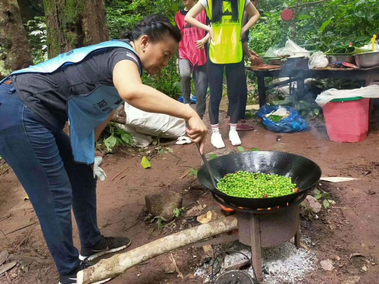 西雙版納熱帶雨林徒步穿越拓展團(tuán)建